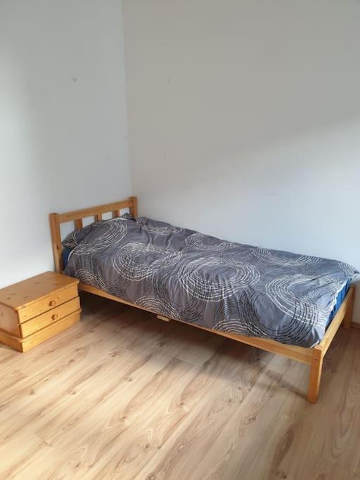 Schoene 2 Zimmer Wohnung Im Herzen Von Gleisdorf Exterior photo