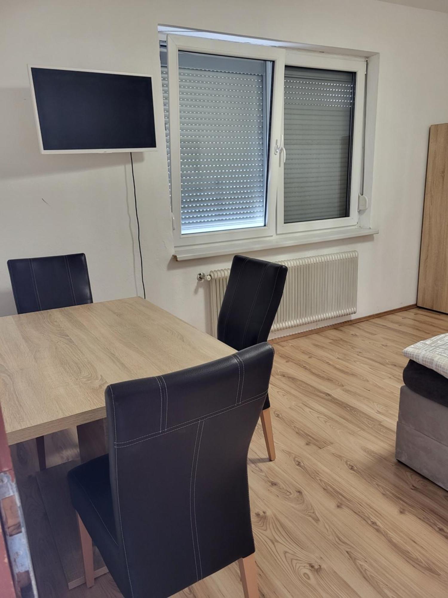 Schoene 2 Zimmer Wohnung Im Herzen Von Gleisdorf Exterior photo